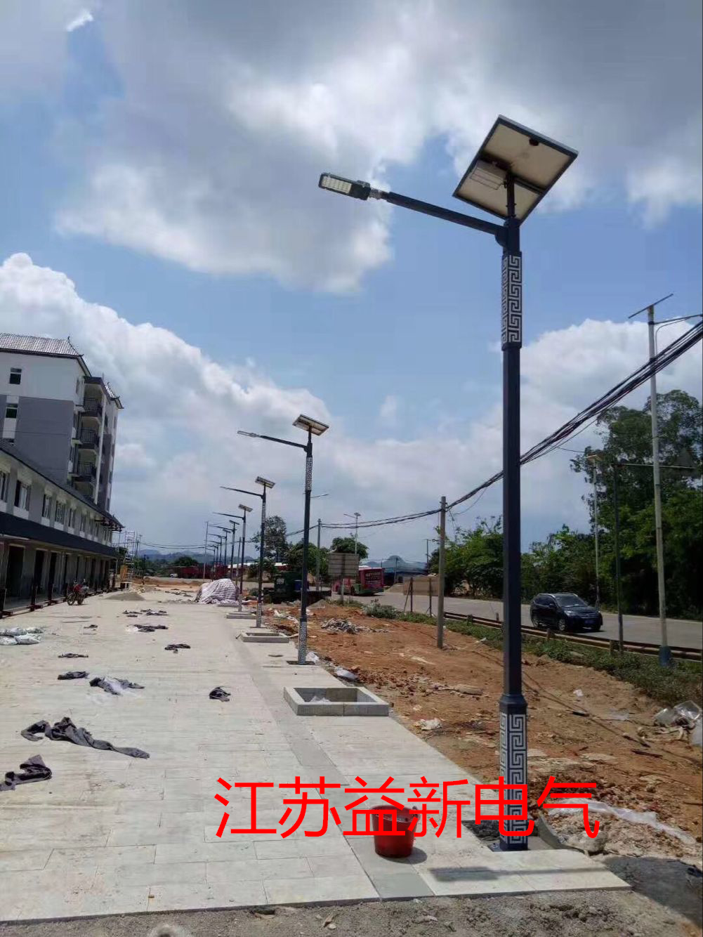 回紋特色太陽能路燈