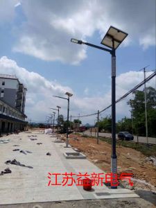 回紋特色太陽能路燈